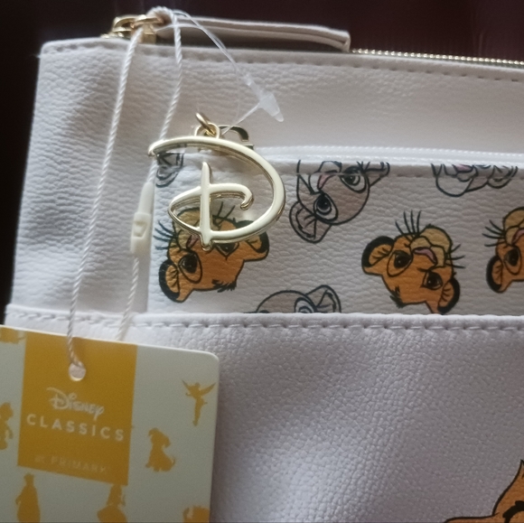 Disney Lion King Cosmetic Bags - Picture 8 of 16